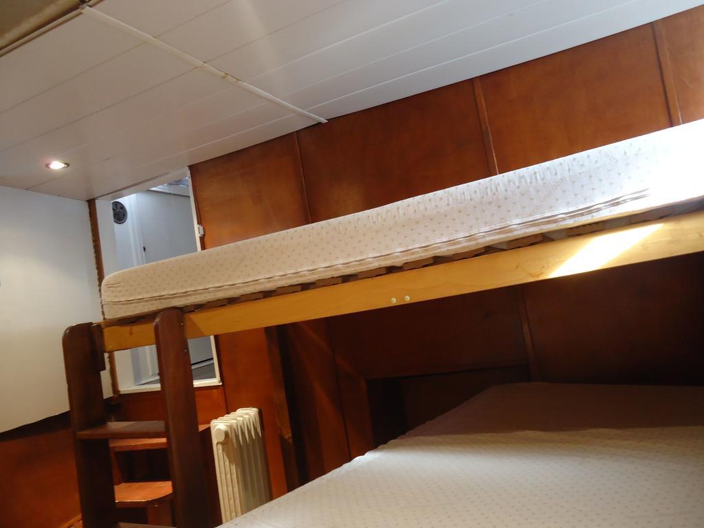 Готель Yacht Bateau Moteur Benetti 19M Сет Екстер'єр фото