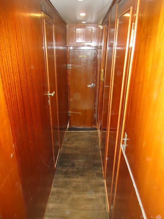 Готель Yacht Bateau Moteur Benetti 19M Сет Екстер'єр фото
